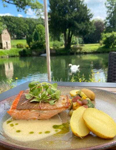 234678610_1199046123895015_6819848135360190542_n